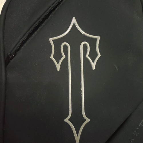Trapstar Irongate T Bag like new, black and white