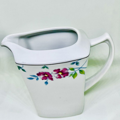 Seltmann Weiden Christin vintage porcelain milk jug like new