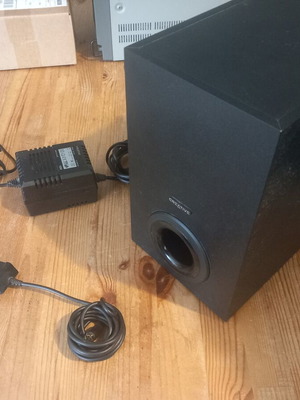 Creative Inspire P580 Subwoofer used with original remote and power supply