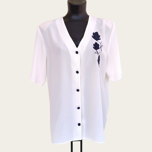 Women's Ivory Shirt (2XL)