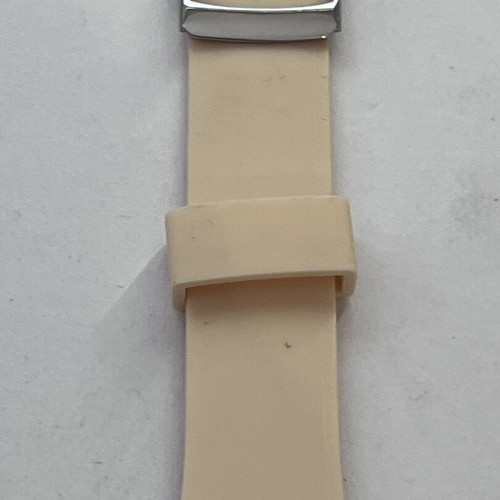 Swatch 1994 like new with new silicone strap and metal buckle