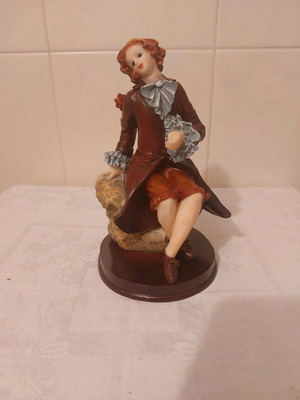 Terracotta figurine on wooden base new