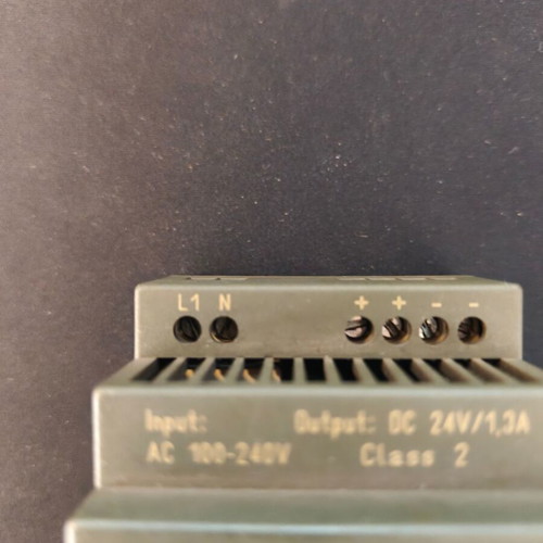 Siemens LOGO!Power 6EP1331-1SH02 power supply 24V DC 1.3A