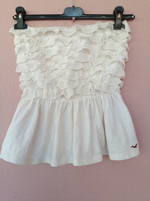 Hollister white strapless tube top with ruffles, like new, size M