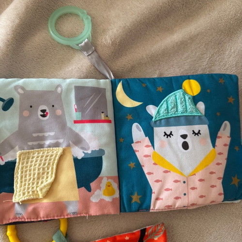 Soft baby books like new, set of 2 pieces