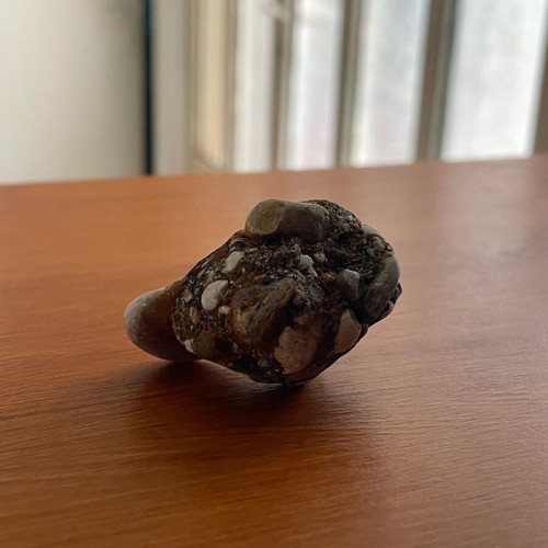 Conglomerate rock new with natural cavity