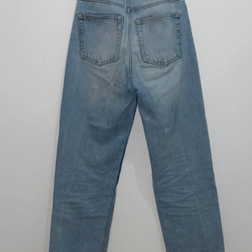 Light blue jeans size 32 like new from Bershka