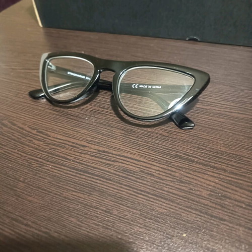 Stradivarius Myopia Glasses like new, black