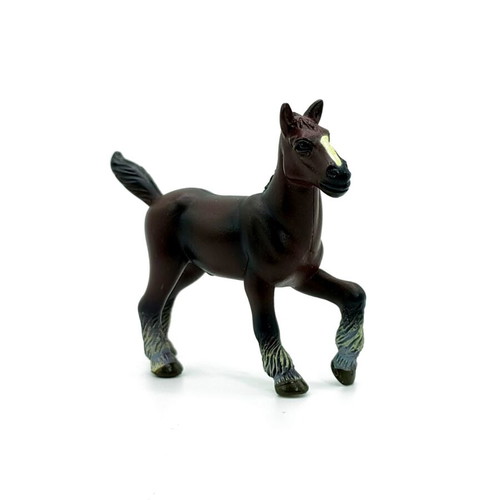 Clydesdale Horse Figures set like new, plastic, adult and foal