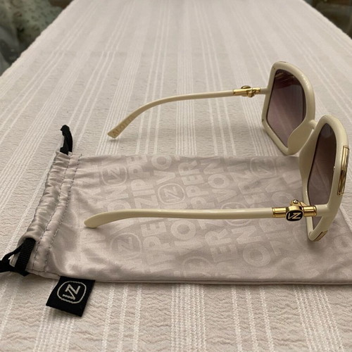 Vonzipper Alotta oversized vintage sunglasses new, white with golden details