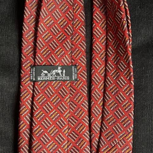 Hermes tie 100% silk new, red