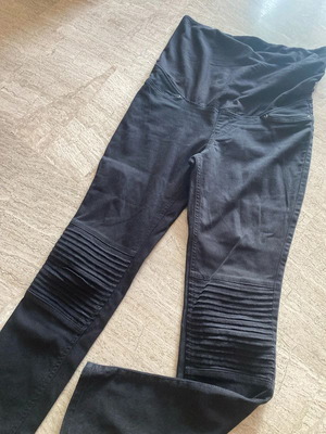 H&M Mama Black Jeggings