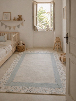 Laura Ashley kids rug like new for boys, soft and elegant
