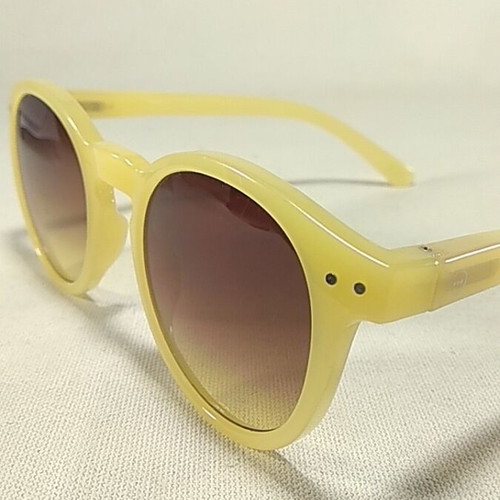 Izipizi sunglasses model #M used, Glossy Ivory