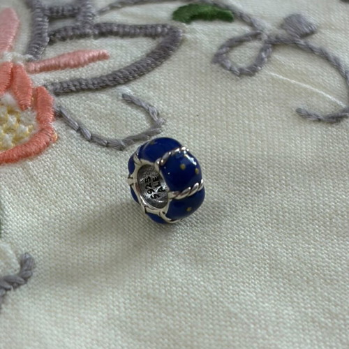 Pandora mini lifebuoy charm, blue