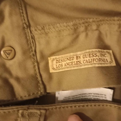 Guess women's slim fit pants beige used, size S