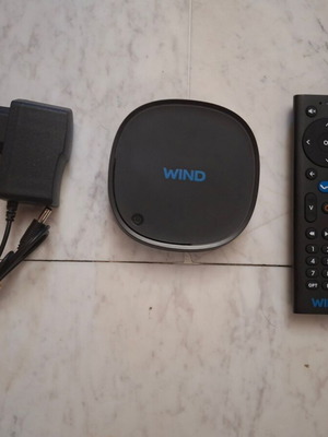 Wind Vision Android TV Box used with remote and power supply