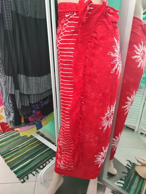 Rima Beachwear red viscose pareo with fringes and sun print