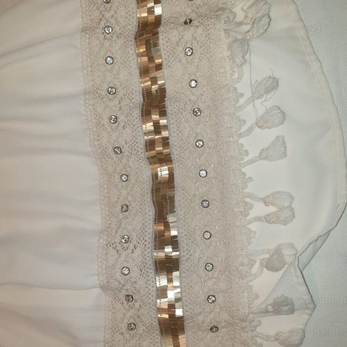 Doca dress beige medium crepe polyester like new