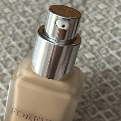 Dior Forever Foundation 2N Natural Matte used