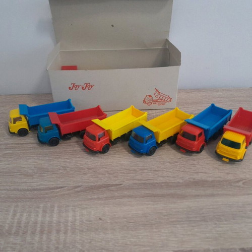 Joy toy N31 dump trucks 12 pcs