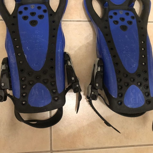 Mares X-Stream Blue/Black Open Heel Fins Size R Like New