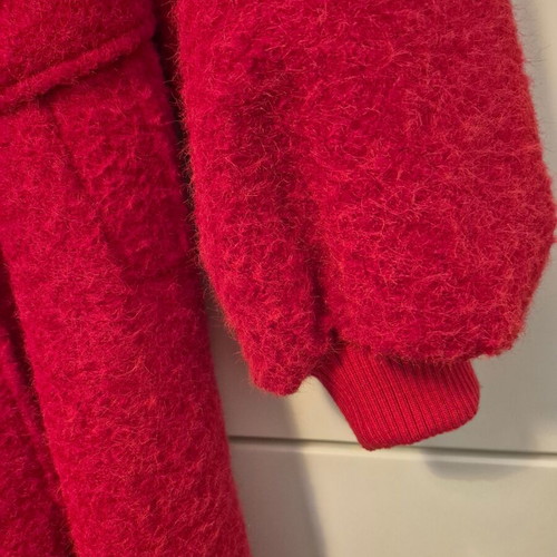 Lumina boucle coat red like new