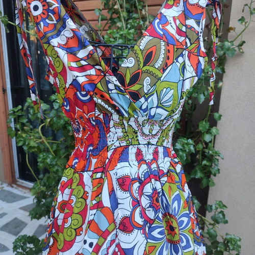 Dress short-sleeved with colorful pattern, new, size S/M