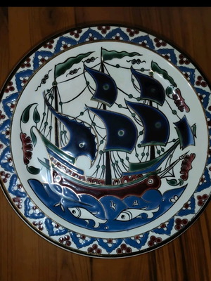 Olympia vintage ceramic plate 10" with 24K gold like new
