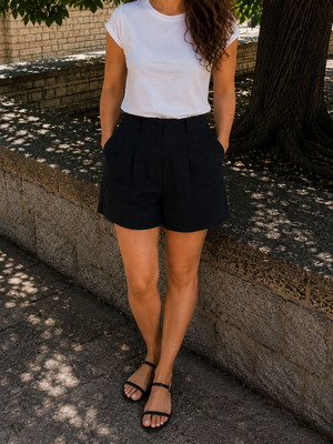 C&A Women's Black Linen Shorts used, size EU40