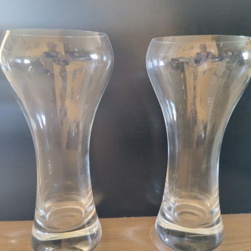 Glass beer glasses, set of 2