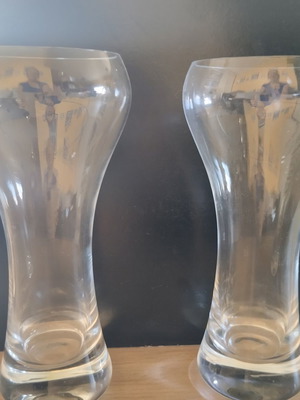 Glass beer glasses, set of 2
