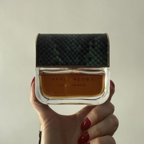 Marc Jacobs Divine Decadence Eau de Parfum 100 ml