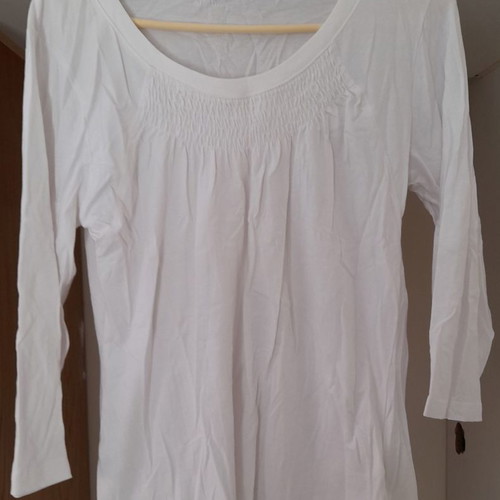 White blouse with shirring Esmara size 36-38