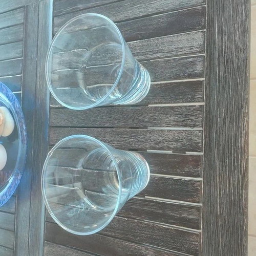 Vintage decorative glass vases set of 2, like new