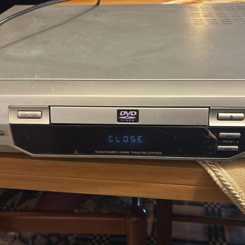 Sony DVD recorder RDR-HX750 μεταχειρισμένο, με σβηστή οθόνη