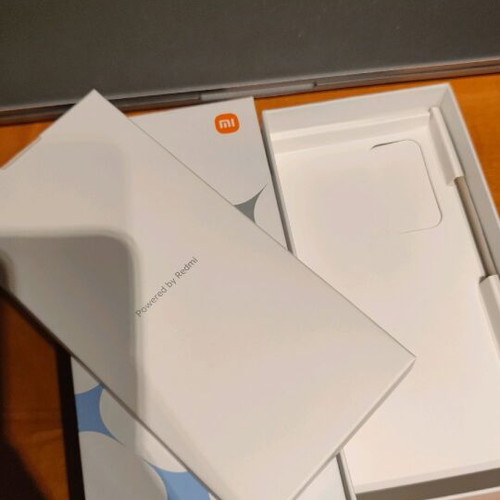 Xiaomi Redmi Note 11 box like new without charger or case