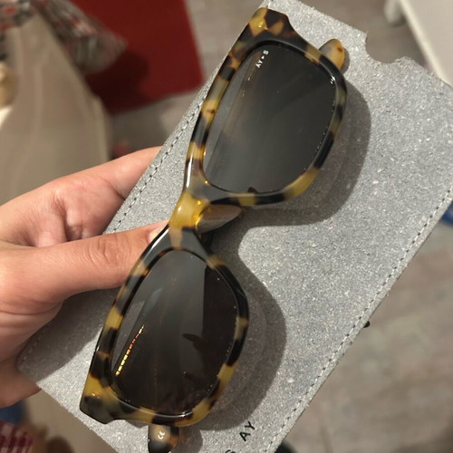 James Ay sunglasses like new