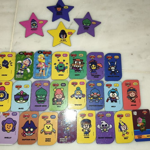 Brawl Stars collection of 29 tags and star-shaped cards