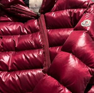 moncler μπουφάν