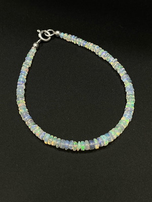 Bracelet with Ethiopian Opal new