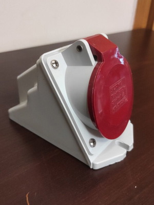 Scame Θηλυκή Πρίζα Βιομηχανικού Τύπου 01657 Καινούργιο 3P 16A 380V