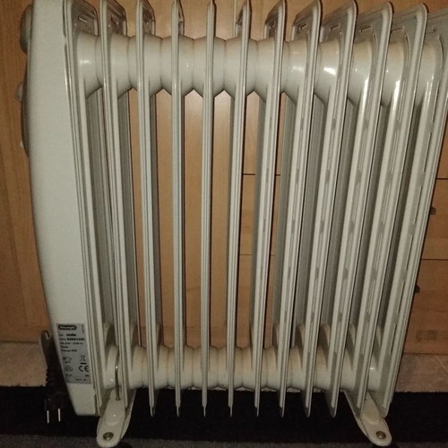 Delonghi HORK KH591925 oil radiator new, 11 fins, 2500W
