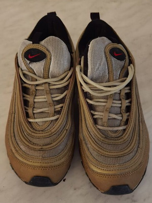 Nike Air Max 97 μεταχειρισμένα, χρυσαφί, νούμερο 42.5, χαλασμένες σόλες
