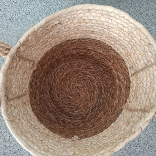 Wicker decorative basket new, ideal for boho decor
