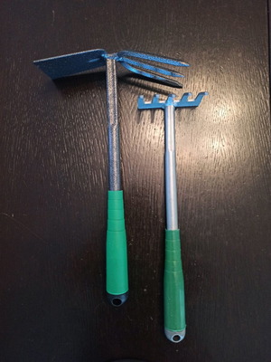 Garden tools new, set of 2