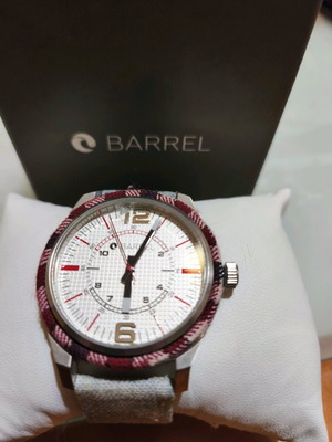 Barrel Unisex Watch 41mm Jean Plaid Design like new