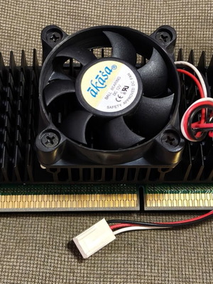 Pentium III Slot 1 SECC 500MHz CPU like new