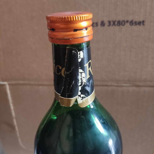 Roso antico bottle collectible like new