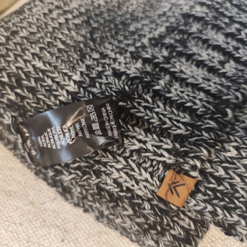 Knitted scarf used, black and gray, very warm and soft